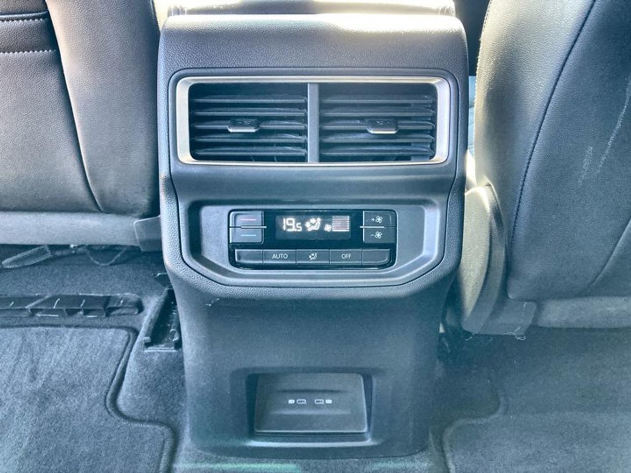 2024 Volkswagen Atlas Comfortline 2.0 TSI 4MOTION Photo