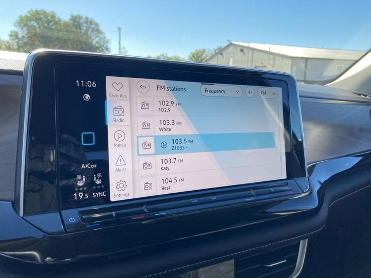 2024 Volkswagen Atlas Comfortline 2.0 TSI 4MOTION Photo