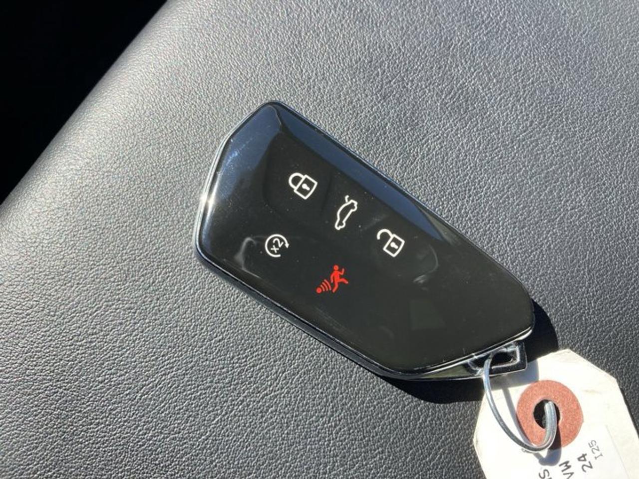 2024 Volkswagen Atlas Comfortline 2.0 TSI 4MOTION Photo