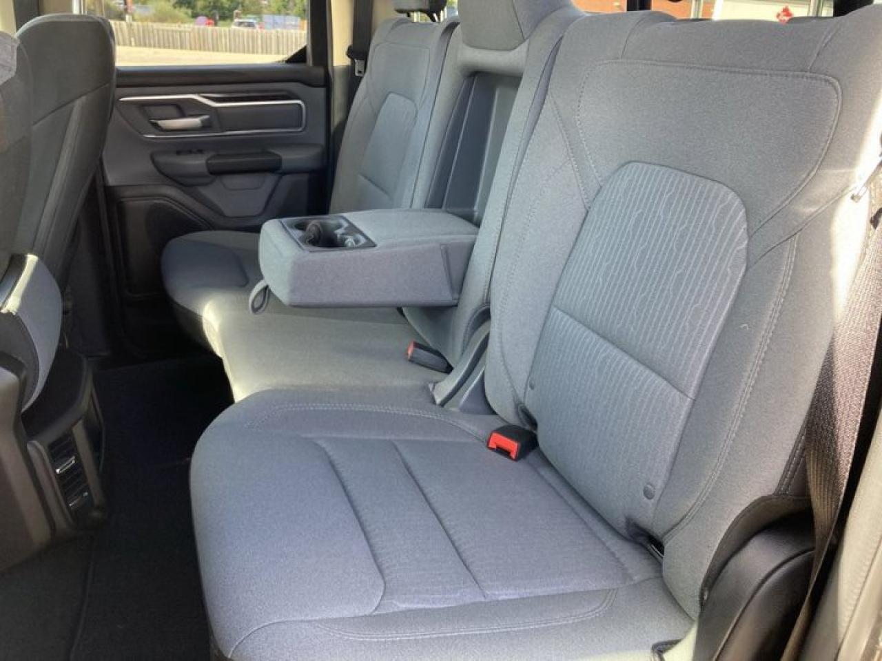 2019 RAM 1500 BIG HORN 4X4 Photo