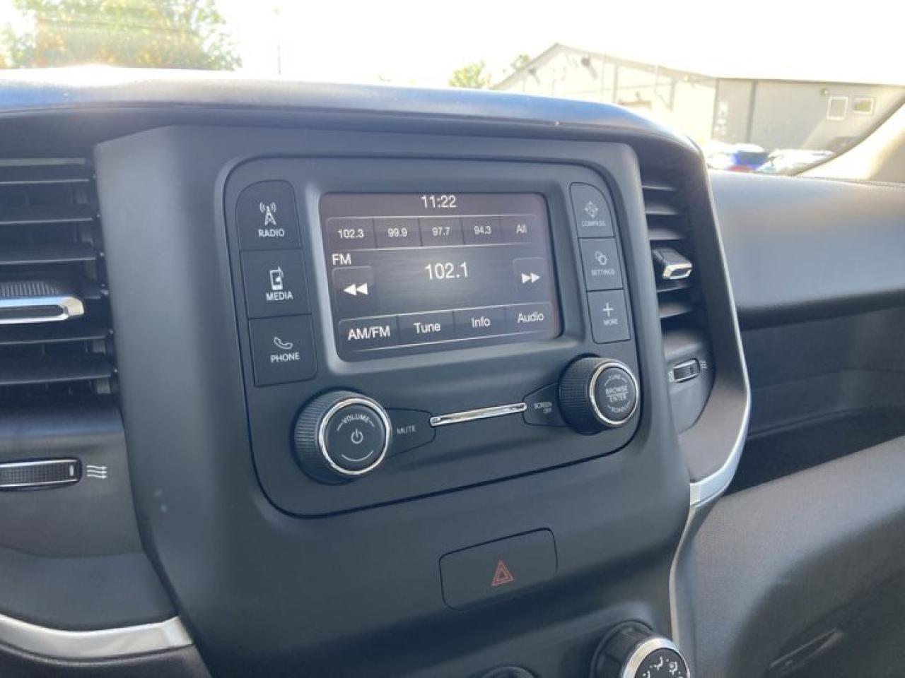 2019 RAM 1500 BIG HORN 4X4 Photo