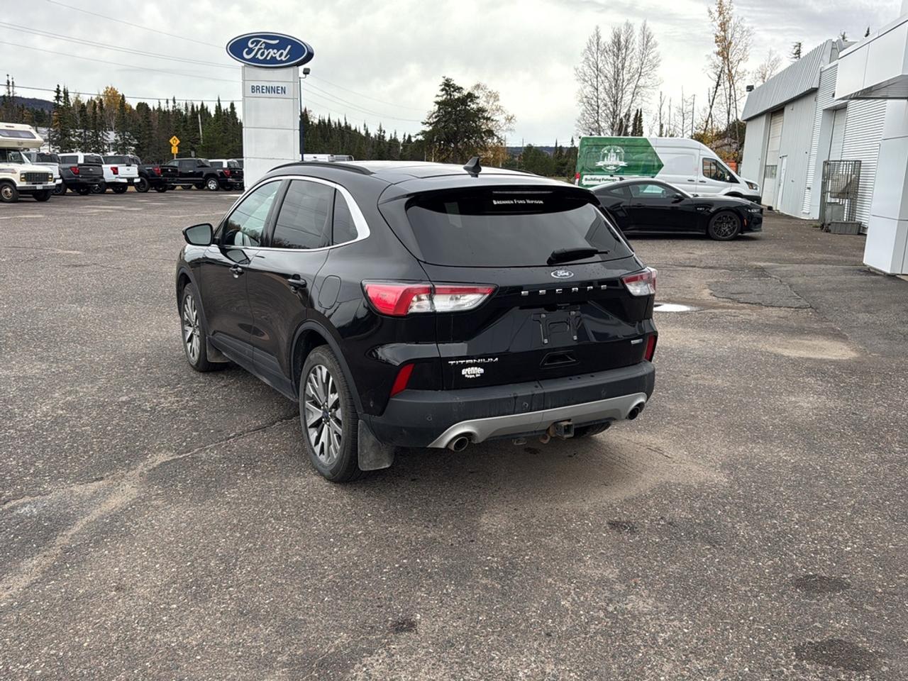 2020 Ford Escape Titanium Photo