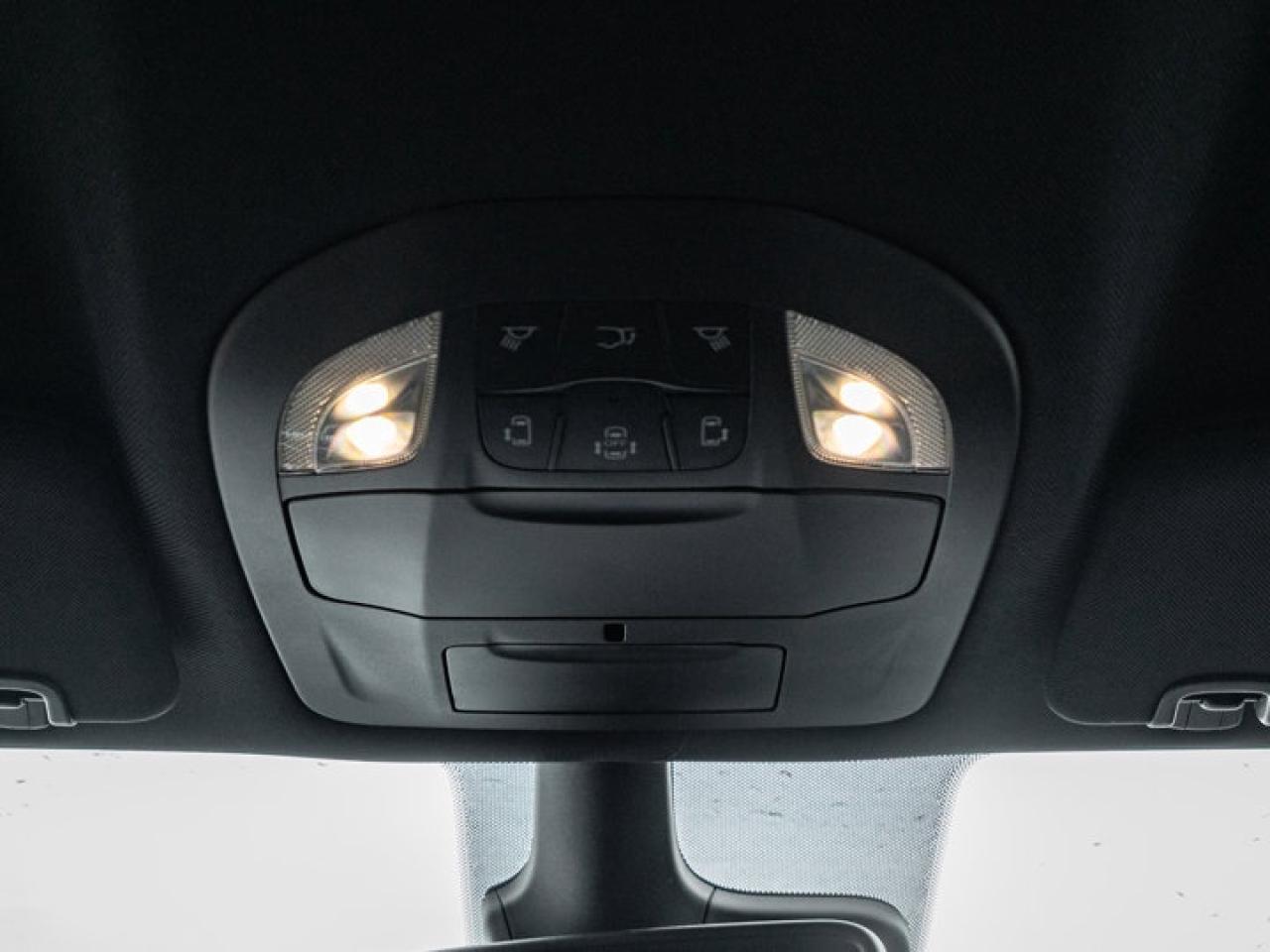 2026 Chrysler Pacifica Select Photo