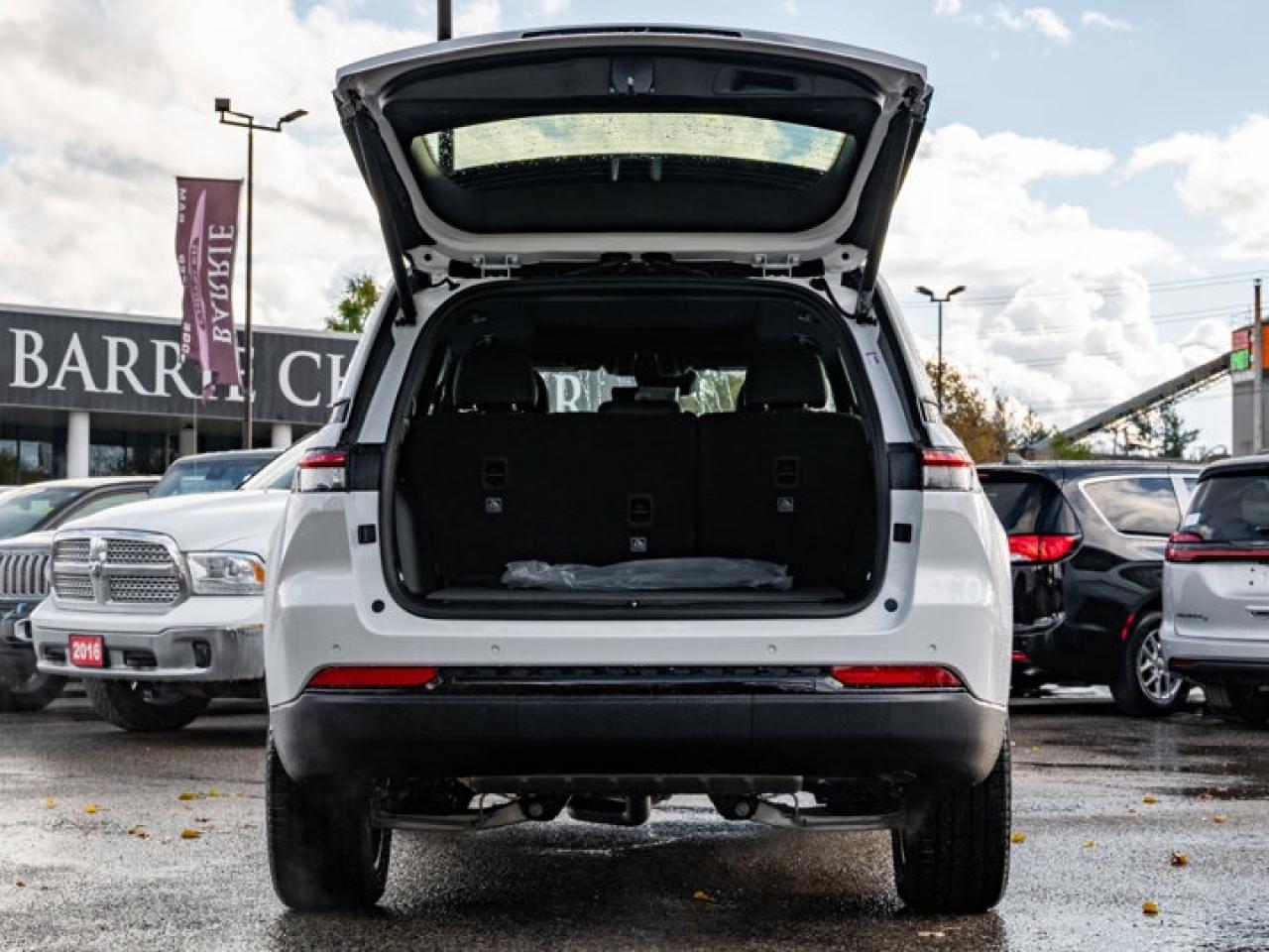 2025 Jeep Grand Cherokee Limited Photo