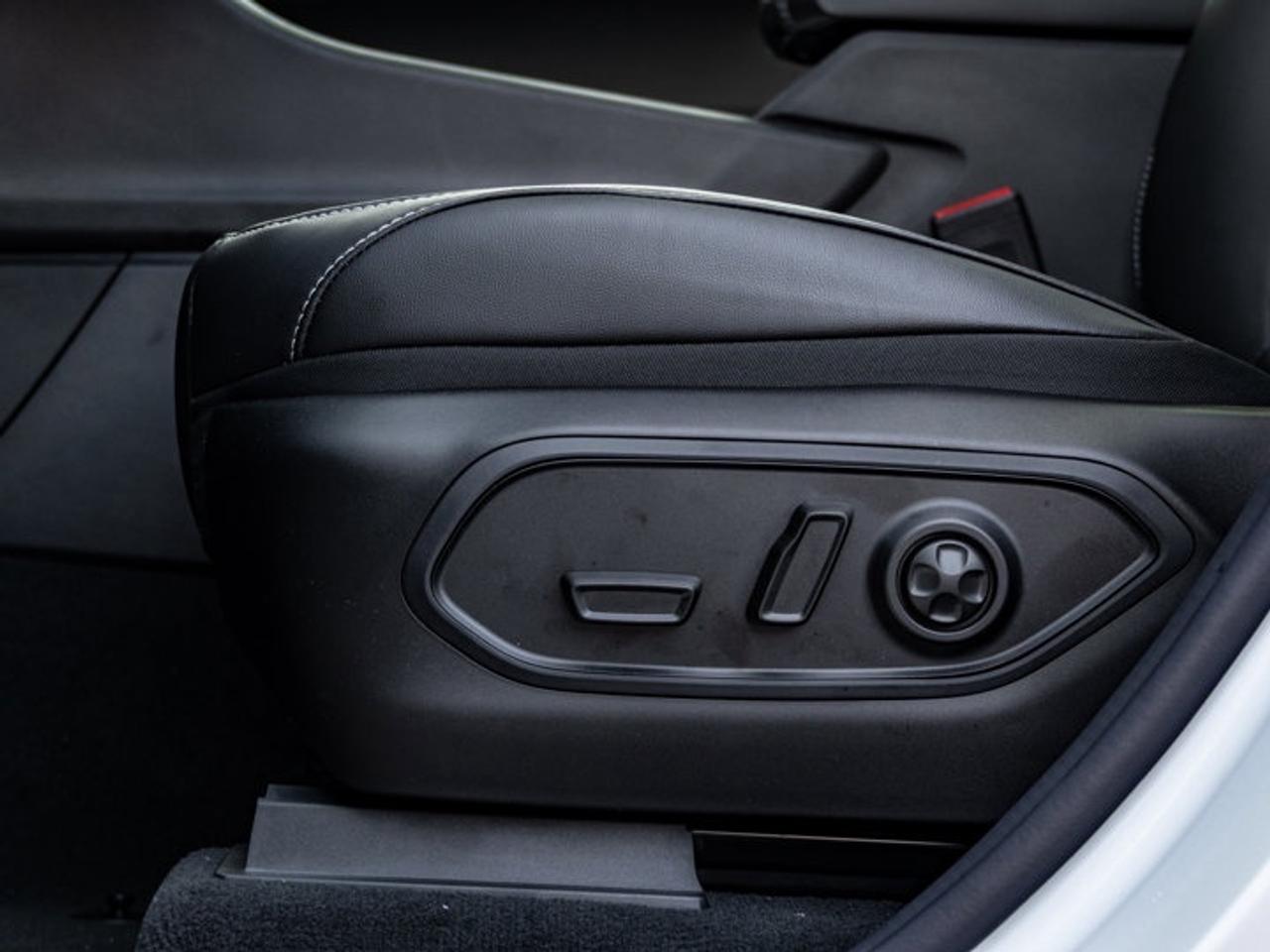 2025 Jeep Grand Cherokee Limited Photo