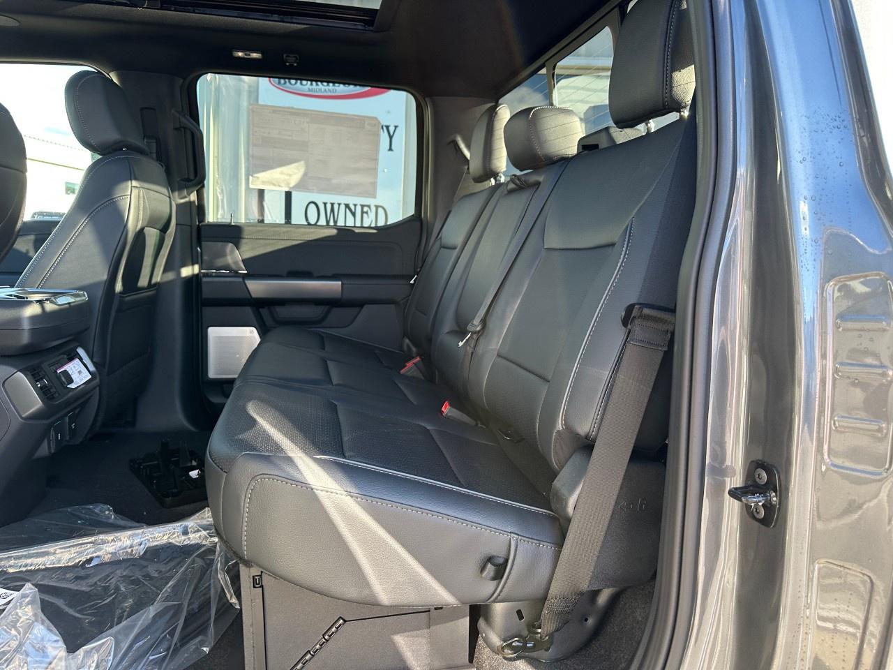 2025 Ford F-150 Lariat 4WD SuperCrew 5.5' Box Photo