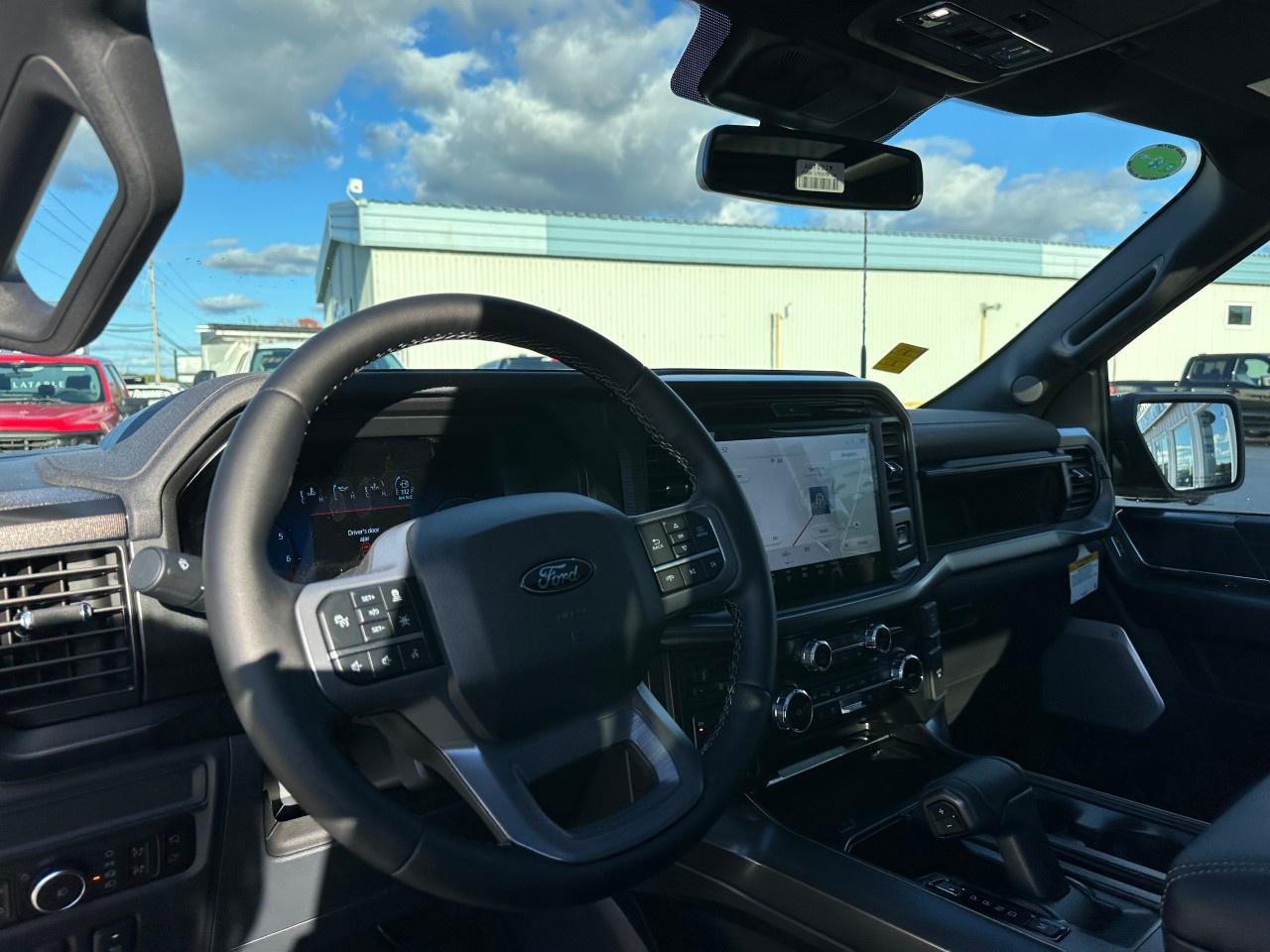 2025 Ford F-150 Lariat 4WD SuperCrew 5.5' Box Photo