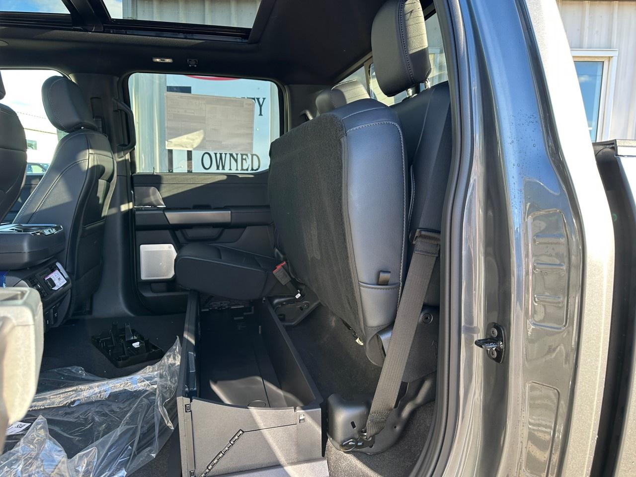 2025 Ford F-150 Lariat 4WD SuperCrew 5.5' Box Photo