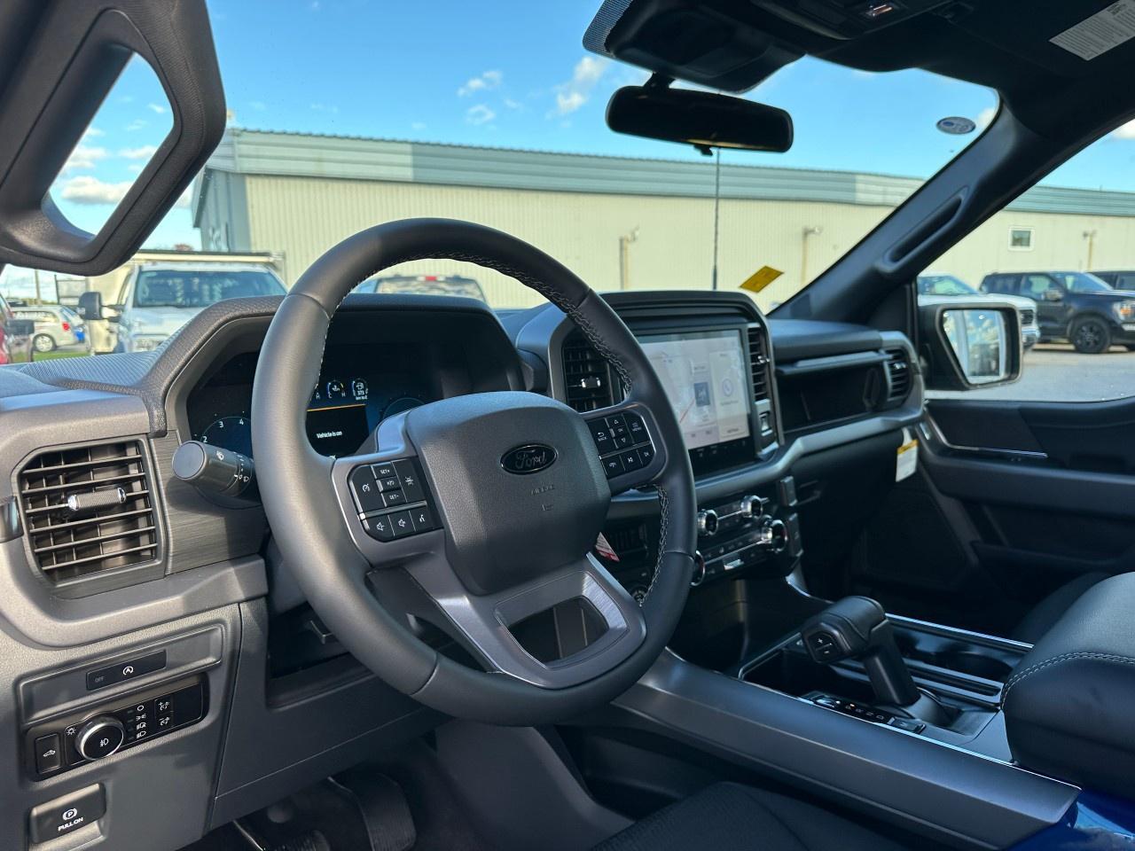 2025 Ford F-150 XLT 4WD SuperCrew 5.5' Box Photo