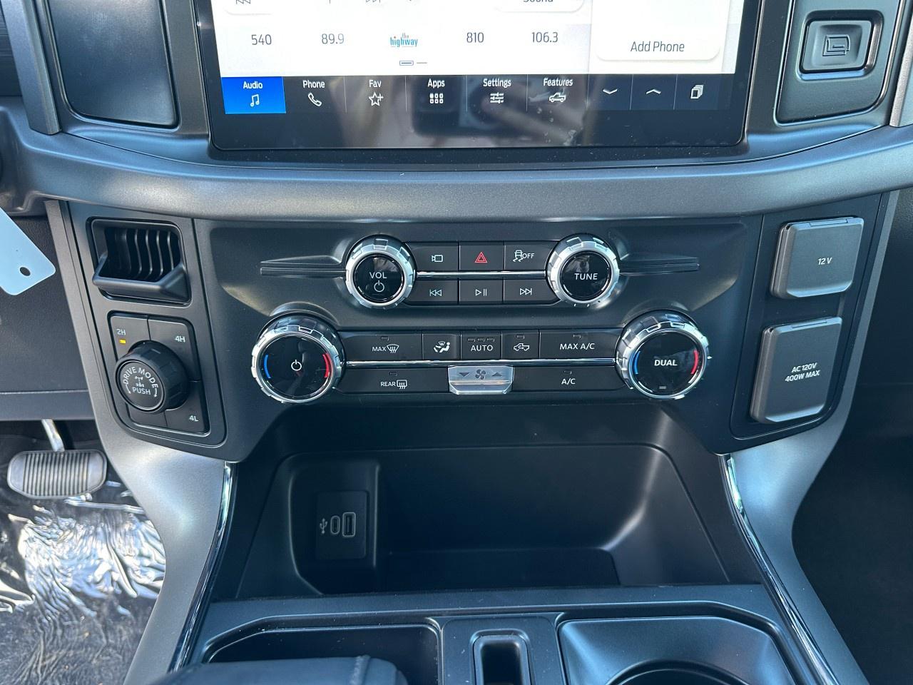 2025 Ford F-150 XLT 4WD SuperCrew 5.5' Box Photo