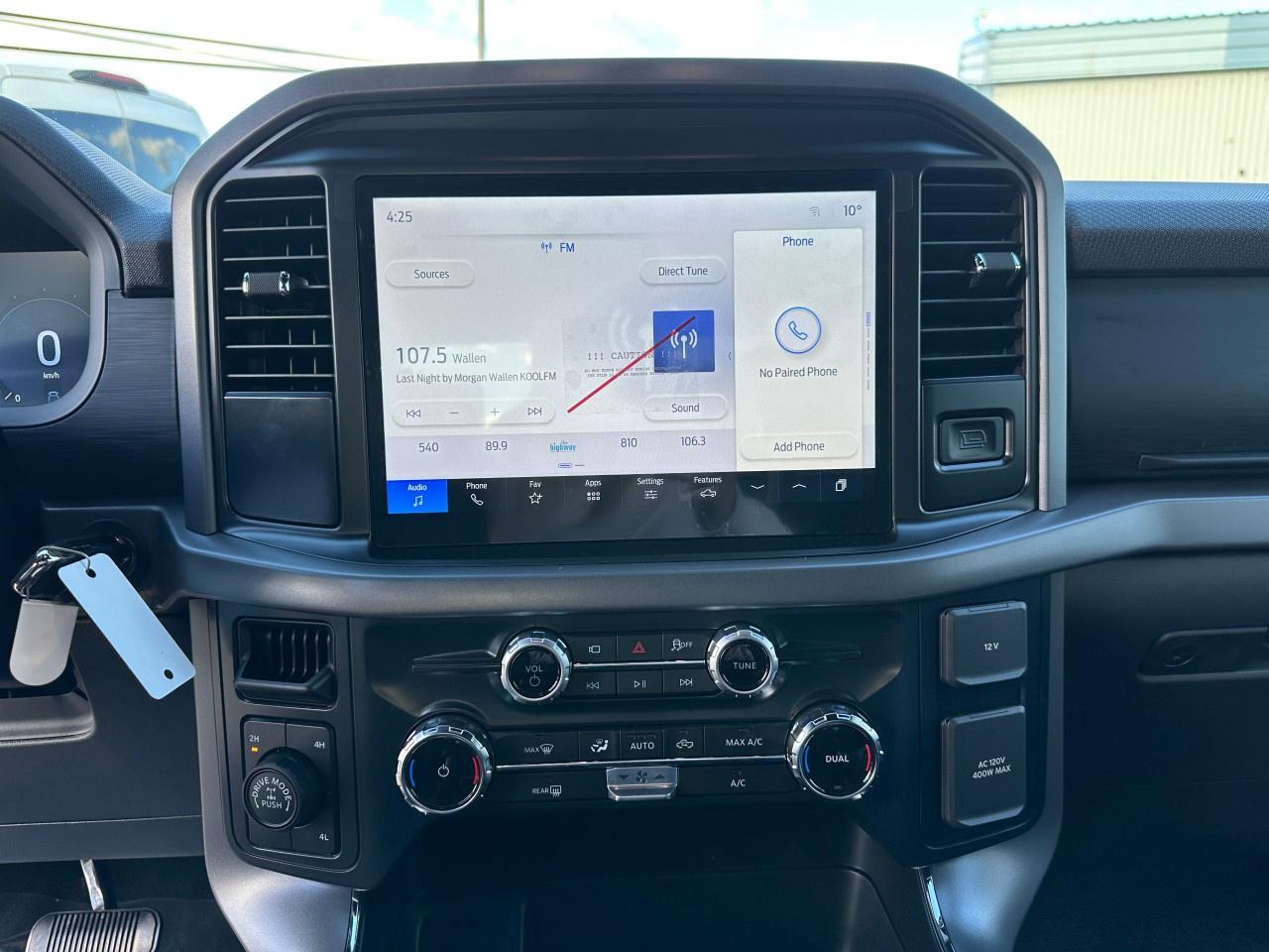 2025 Ford F-150 XLT 4WD SuperCrew 5.5' Box Photo