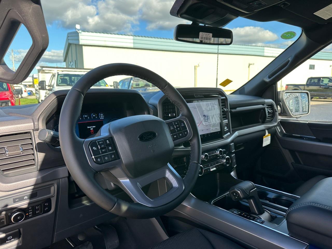 2025 Ford F-150 XLT 4WD SuperCrew 5.5' Box Photo