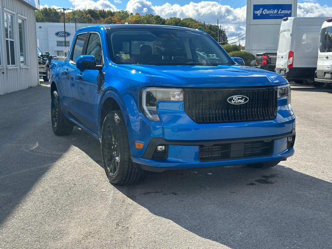 2025 Ford Maverick Lobo High AWD SuperCrew Photo3