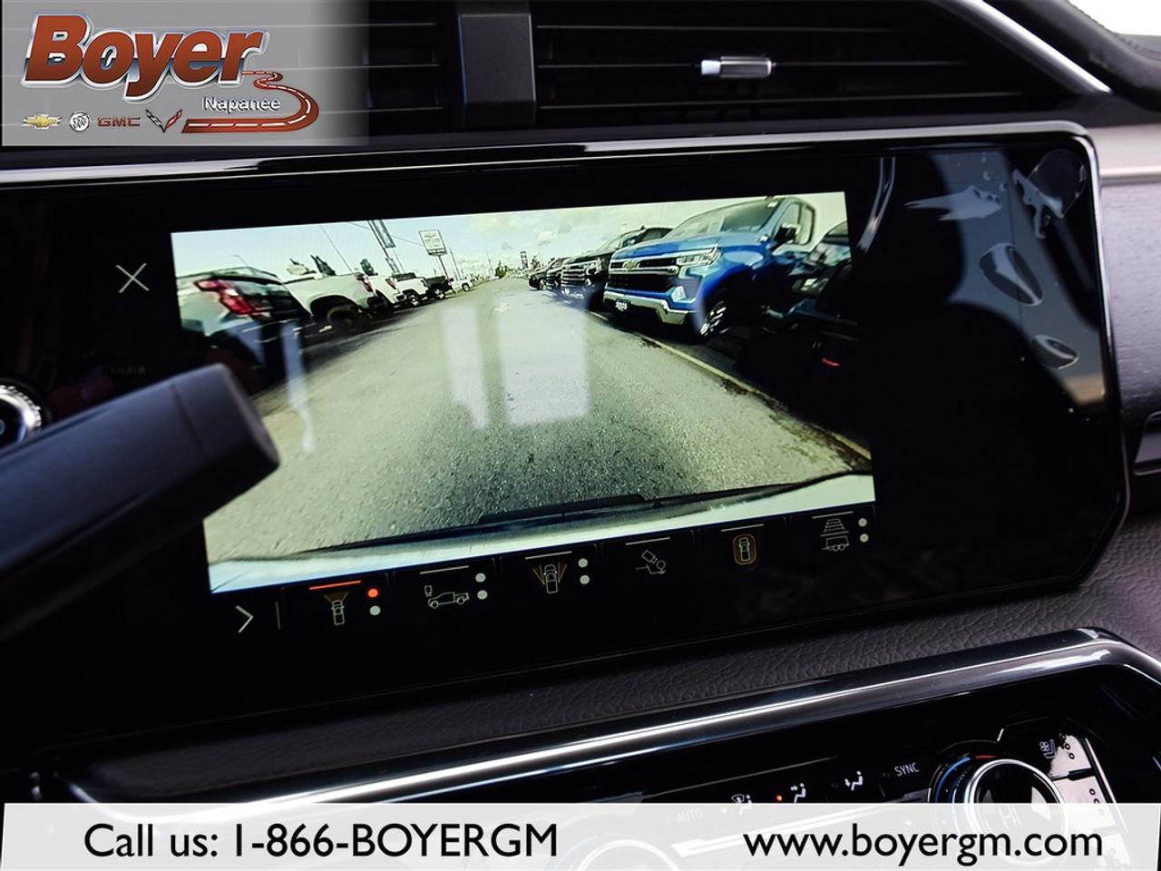 2026 GMC Sierra 2500 HD Crew Cab Standard Box 4-Wheel Drive Denali Photo