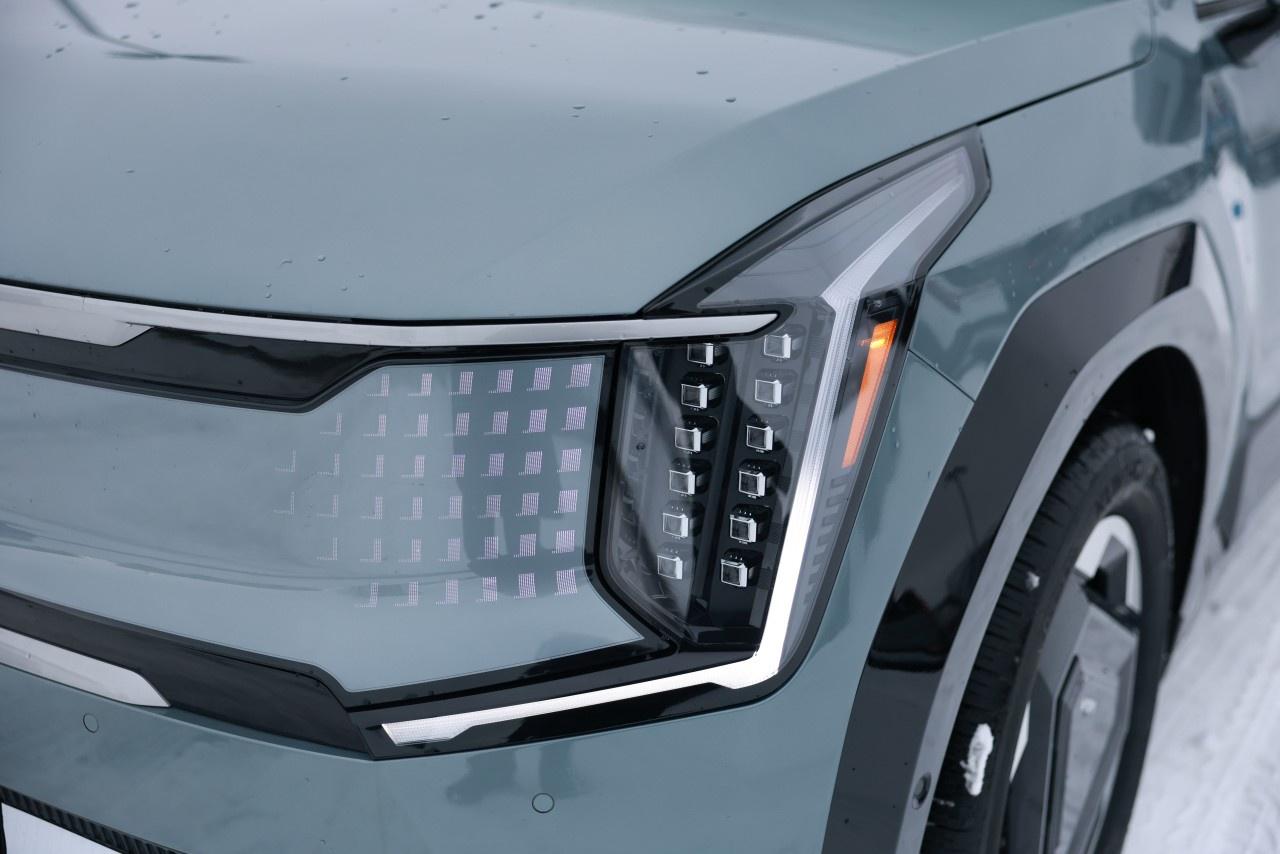 2026 Kia EV9 Land w/Premium Package AWD Photo