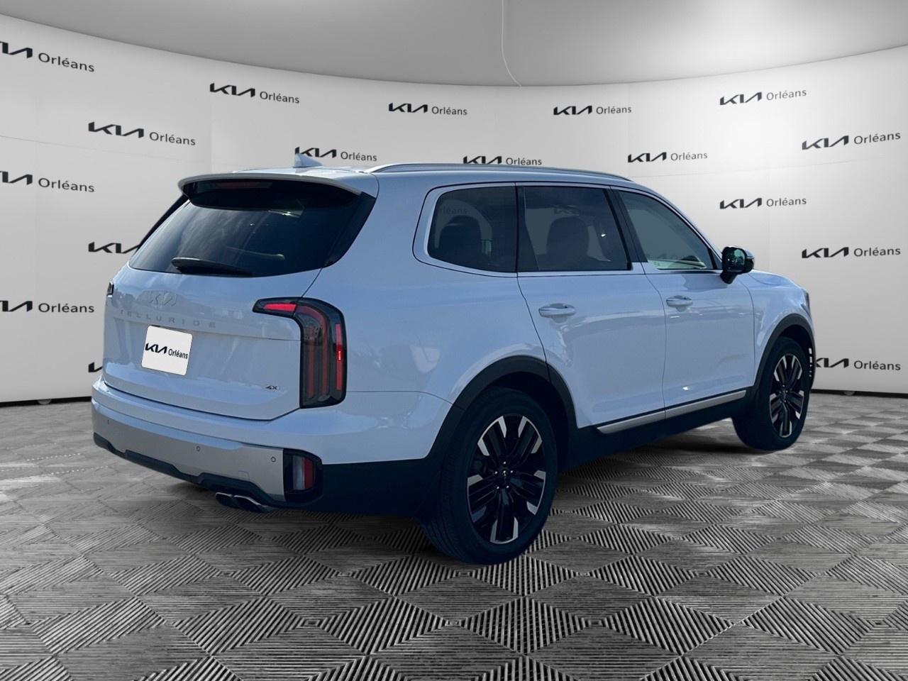 2024 Kia Telluride SX Limited AWD w/Black Interior Photo