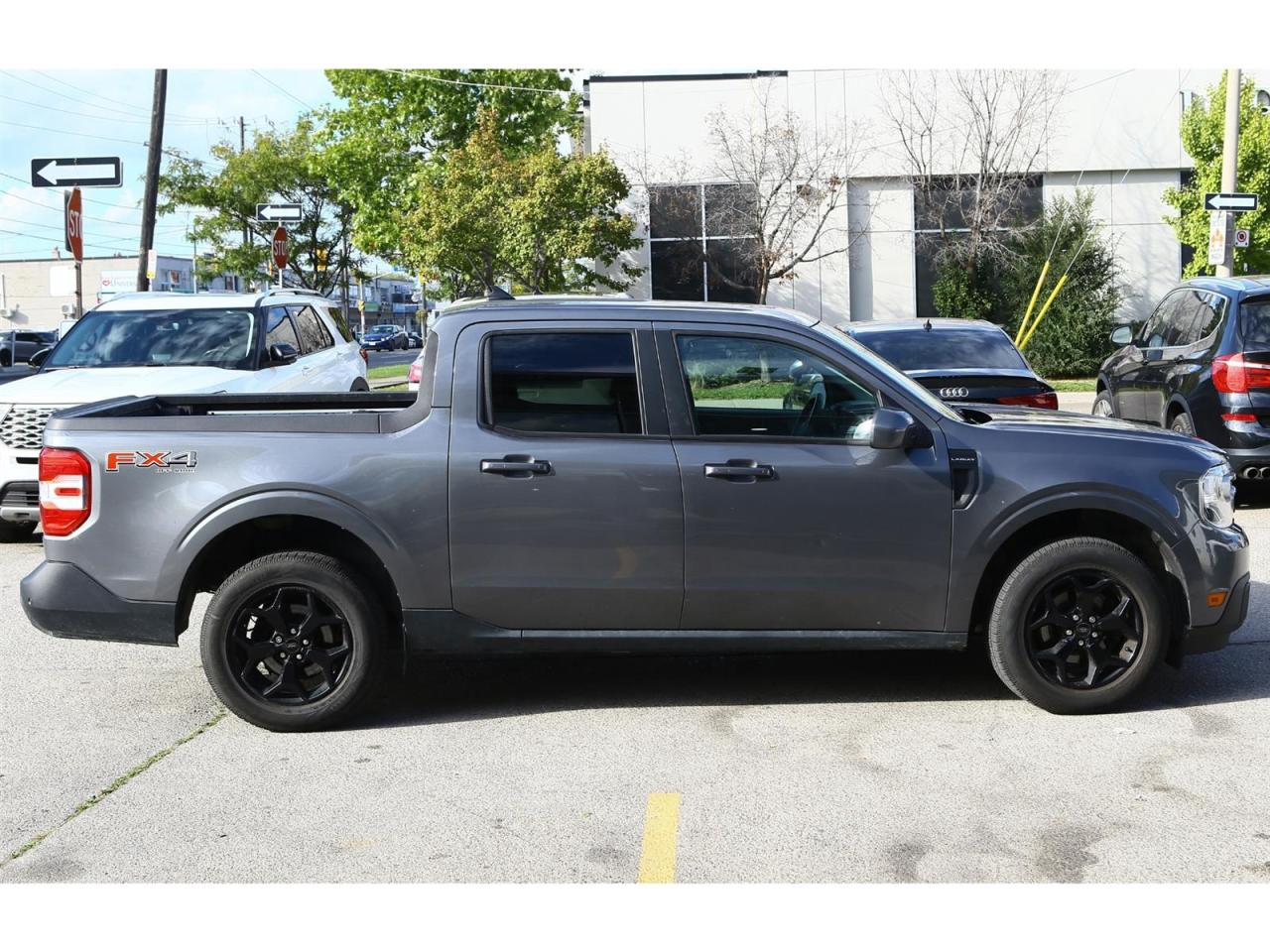 2022 Ford Maverick Lariat AWD | FX4 | Power Moon Roof | Lariat Luxury Pkg Photo