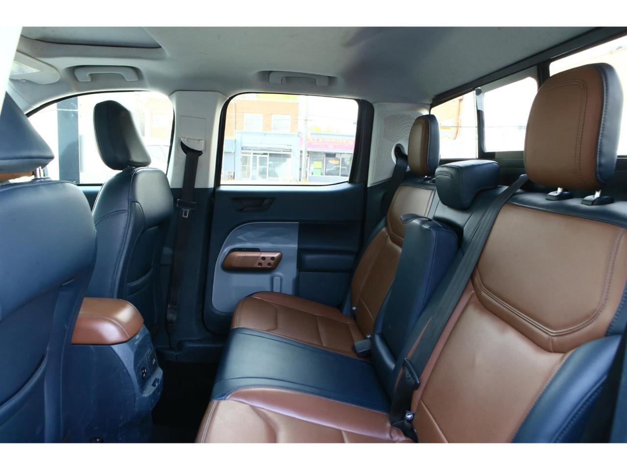 2022 Ford Maverick Lariat AWD | FX4 | Power Moon Roof | Lariat Luxury Pkg Photo