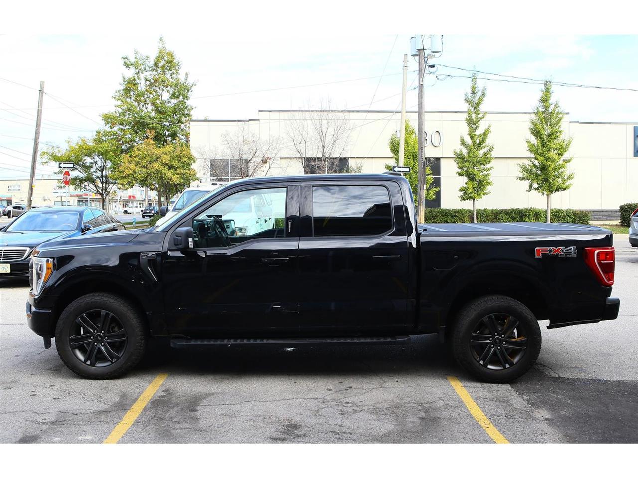 2022 Ford F-150 XLT SuperCrew 6.5-ft. 4WD Photo