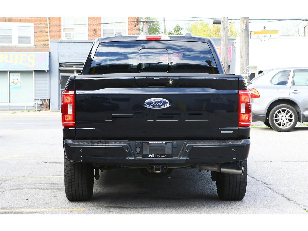 2022 Ford F-150 XLT SuperCrew 6.5-ft. 4WD Photo