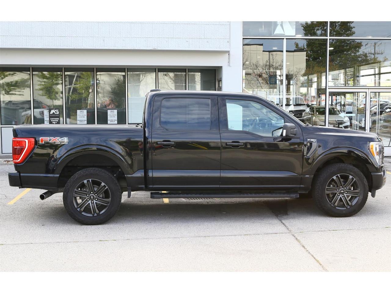 2022 Ford F-150 XLT SuperCrew 6.5-ft. 4WD Photo