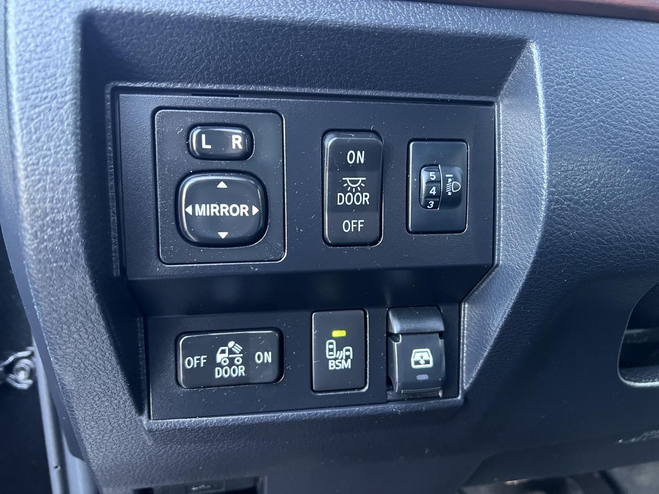 13049696