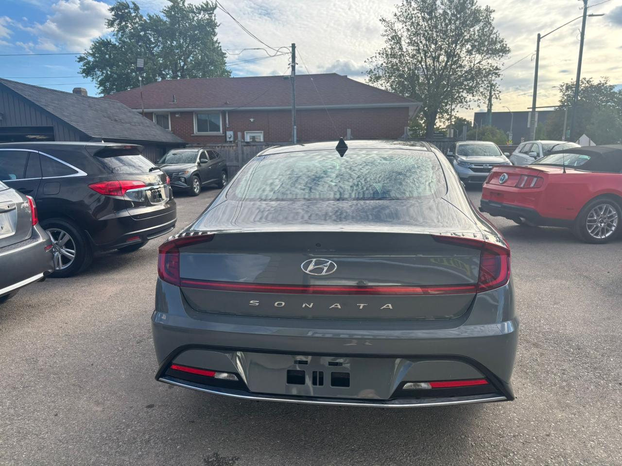 2022 Hyundai Sonata PREFERRED Photo4