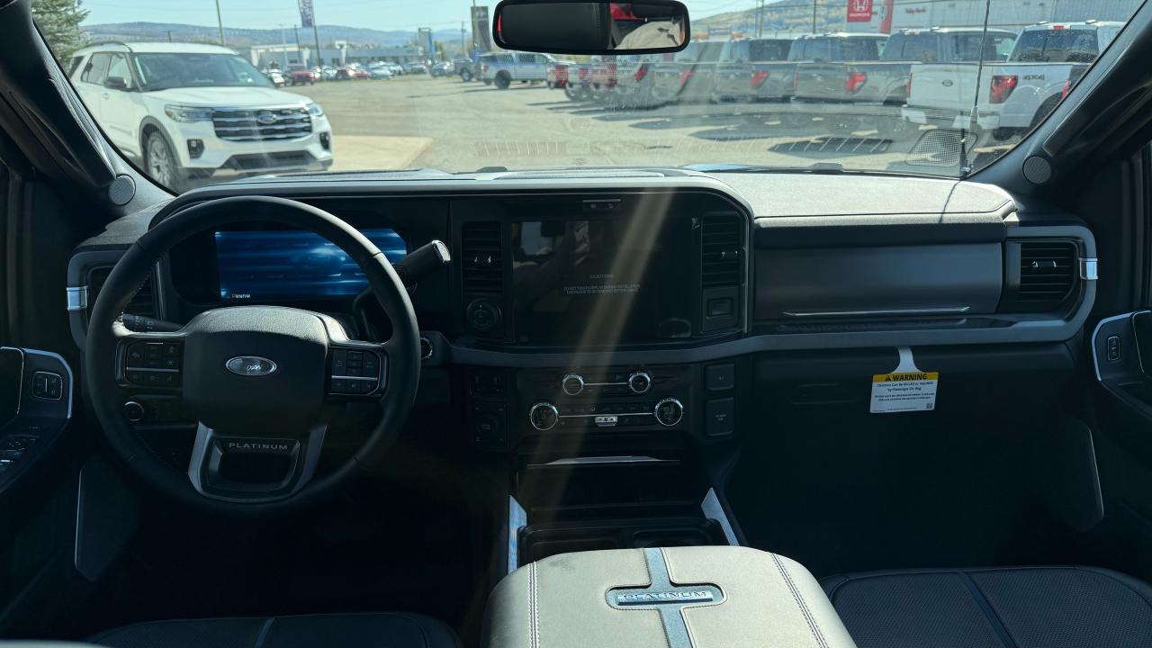 2026 Ford SUPERDUTY F-250® Platinum® Photo5