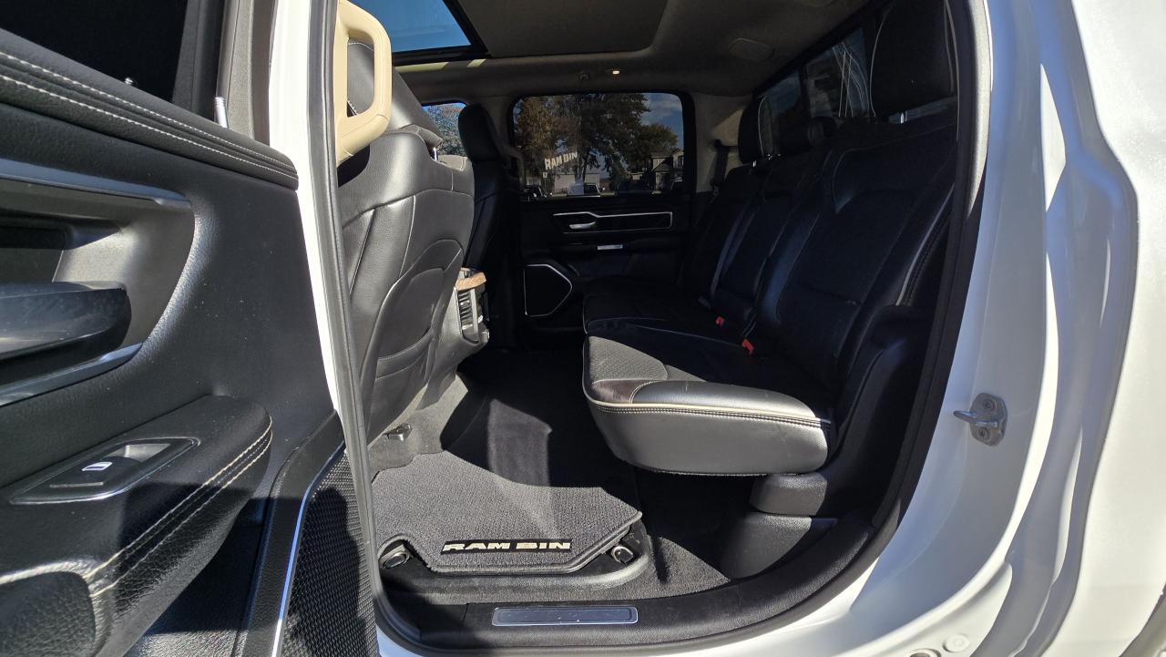 2019 RAM 1500 Laramie**6 in lift* 37s on 22s ** custom exhaust - Photo #16