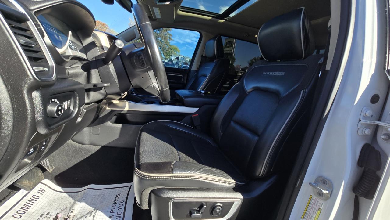 2019 RAM 1500 Laramie**6 in lift* 37s on 22s ** custom exhaust - Photo #18