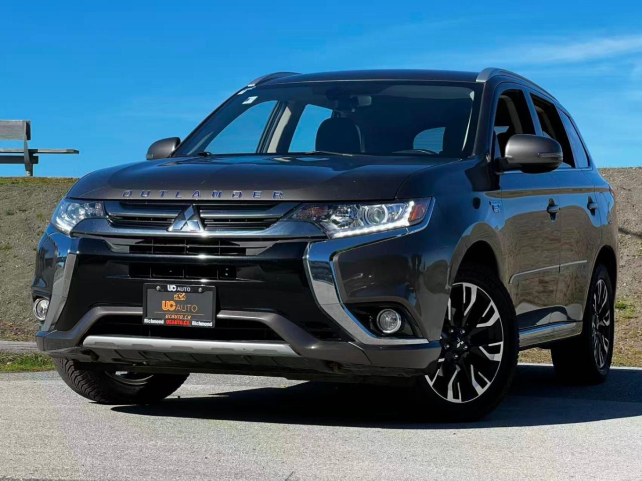 Used 2018 Mitsubishi Outlander Phev SE S-AWC/ NO ACCIDENT/ BLIND SPOT MONITOR for sale in Richmond, BC