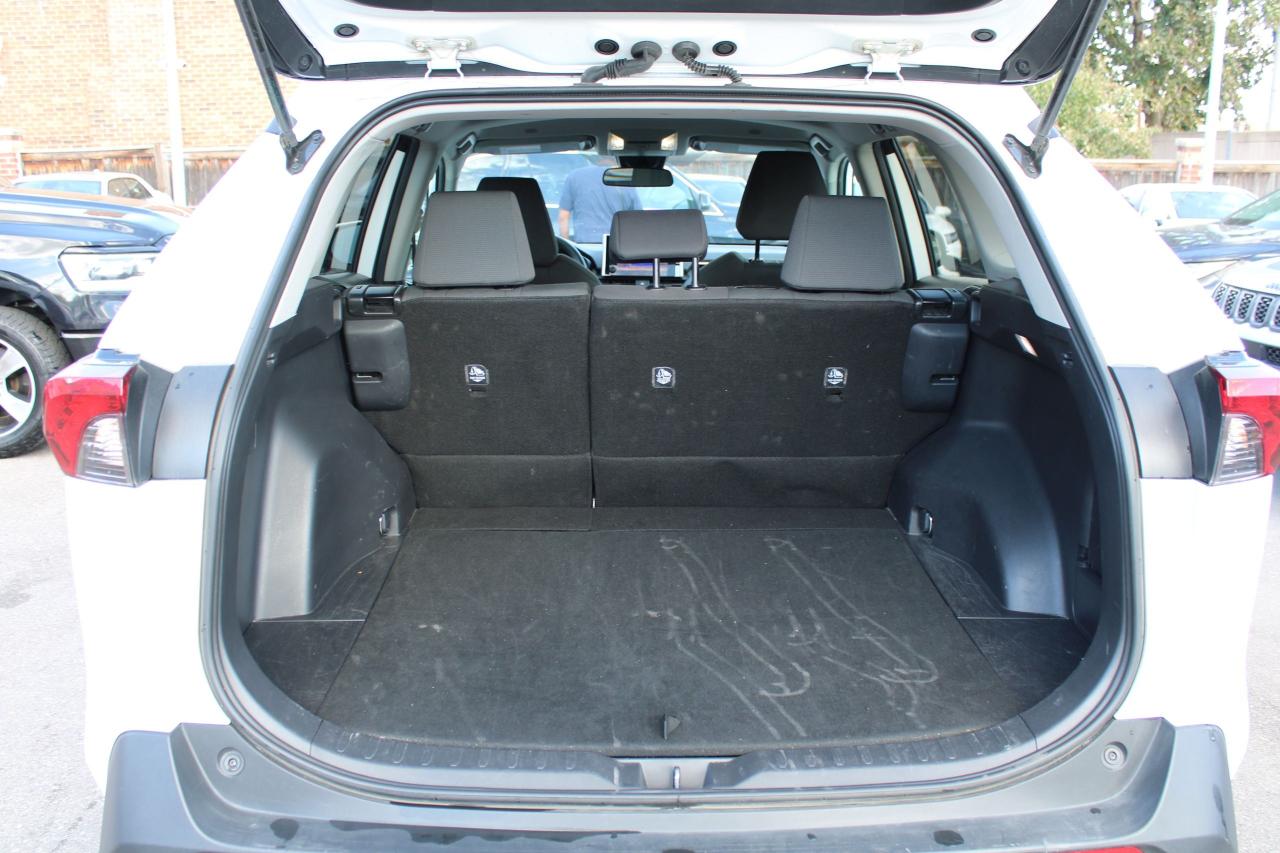 2024 Toyota RAV4 LE - Photo #13