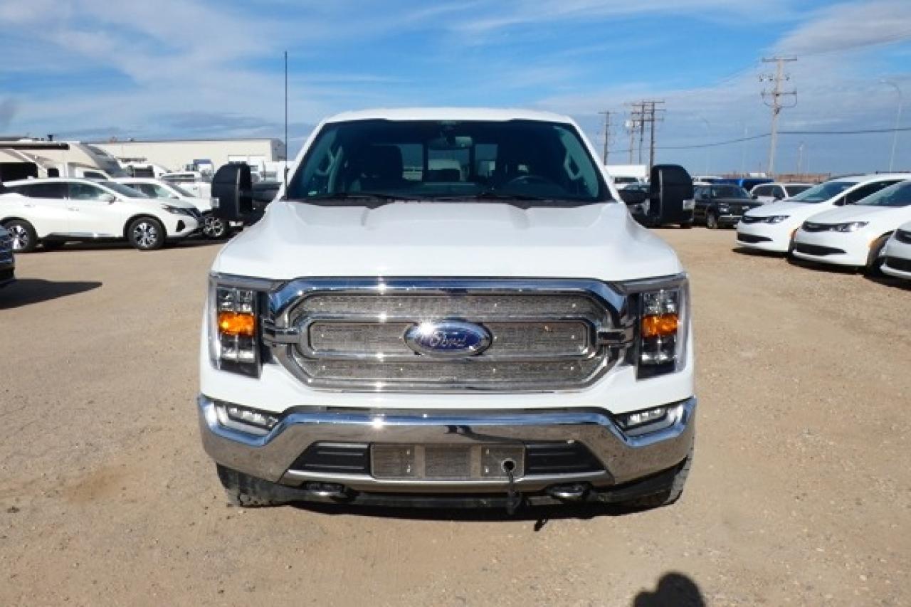 2021 Ford F-150 XLT 4WD SuperCrew w/Htd cloth, NAV, BUC - Photo #3
