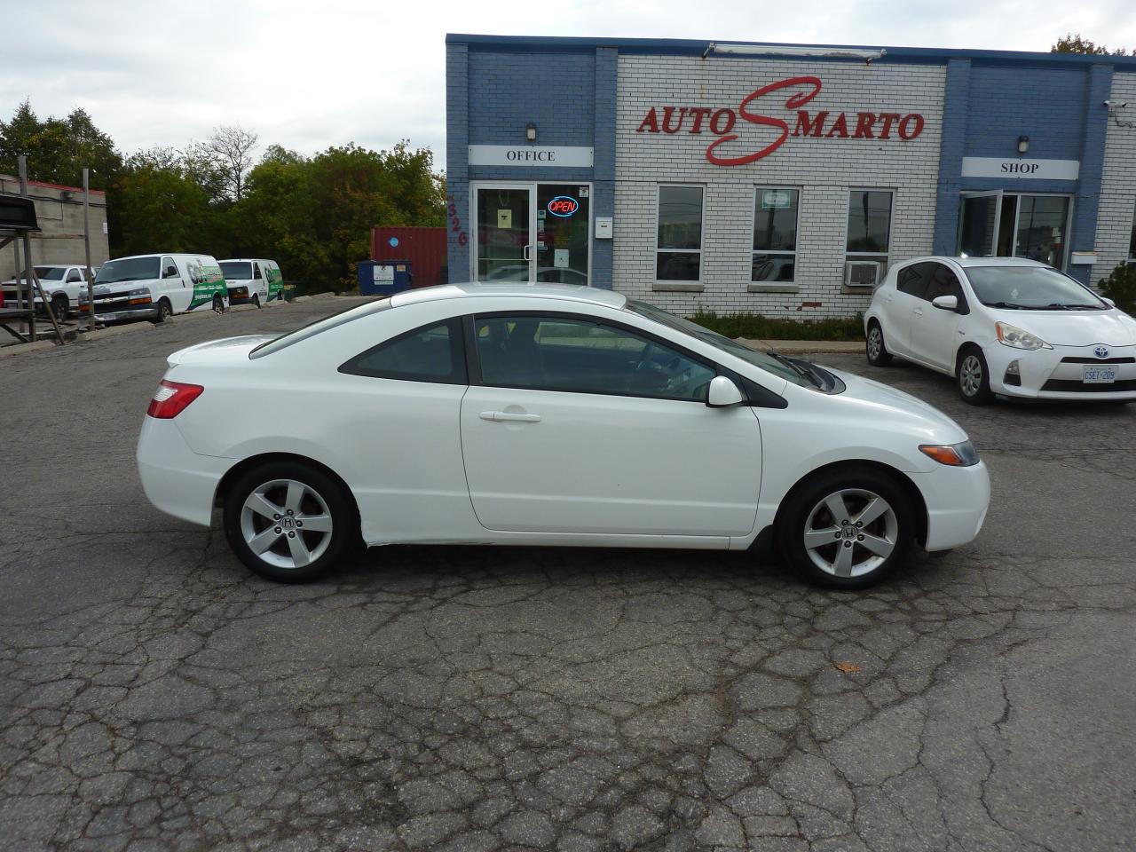 2007 Honda Civic LX - Photo #4