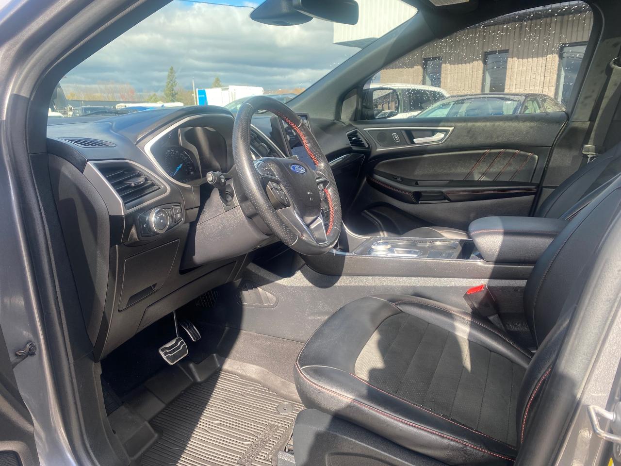 2021 Ford Edge ST LINE AWD - Photo #6