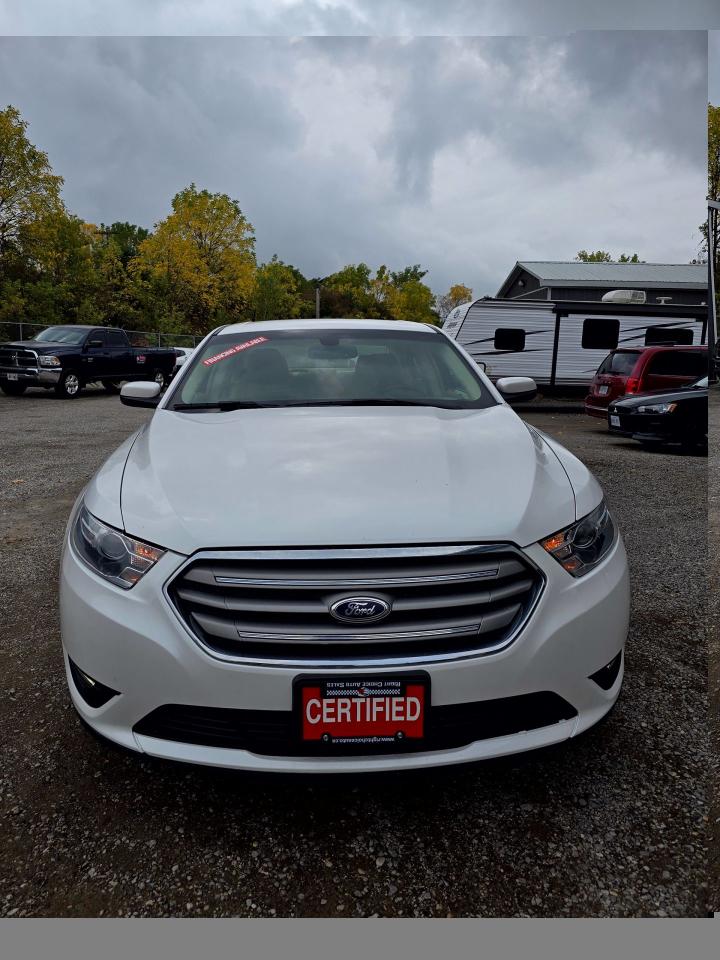2013 Ford Taurus 4dr Sdn SEL AWD - Photo #7