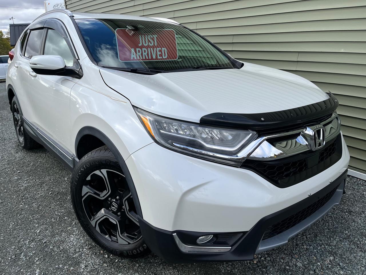 <p style=margin: 0px; font-stretch: normal; font-size: 13px; line-height: normal; font-family: Helvetica Neue;>*ALL WHEEL DRIVE, LOADED WITH LUXURY AND SOUGHT AFTER FEATURES (TOP TRIM)*</p><p style=margin: 0px; font-stretch: normal; font-size: 13px; line-height: normal; font-family: Helvetica Neue;> </p><p style=margin: 0px; font-stretch: normal; font-size: 13px; line-height: normal; font-family: Helvetica Neue;>NEW! <strong>Contact us today</strong>,<strong> </strong>if youre interested in this vehicle and want to beat the rush! Or stay tuned as more photos and details may be posted soon. Act now, vehicles often sell before more photos are posted online!</p><p style=margin: 0px; font-stretch: normal; font-size: 13px; line-height: normal; font-family: Helvetica Neue;> </p><p style=margin: 0px; font-stretch: normal; font-size: 13px; line-height: normal; font-family: Helvetica Neue;>Financing, trade-ins and delivery may be possible!</p><p style=margin: 0px; font-stretch: normal; font-size: 13px; line-height: normal; font-family: Helvetica Neue; min-height: 15px;> </p><p style=margin: 0px; font-stretch: normal; font-size: 13px; line-height: normal; font-family: Helvetica Neue; min-height: 15px;>Contact us today by:</p><p style=margin: 0px; font-stretch: normal; font-size: 13px; line-height: normal; font-family: Helvetica Neue;><strong>PHONE/TEXT:</strong> (902) 956-0179 <strong>|</strong></p><p style=margin: 0px; font-stretch: normal; font-size: 13px; line-height: normal; font-family: Helvetica Neue;><strong>EMAIL:</strong> ruralworxautosales@gmail.com <strong>|</strong></p><p style=margin: 0px; font-stretch: normal; font-size: 13px; line-height: normal; font-family: Helvetica Neue;><strong>MESSAGE US ON OUR WEBSITE:</strong> ruralworxautosales.com <strong>|</strong></p><p style=margin: 0px; font-stretch: normal; font-size: 13px; line-height: normal; font-family: Helvetica Neue;><strong>MESSAGE US ON FACEBOOK/INSTAGRAM:</strong> RuralWorx AutoSales <strong>|</strong></p><p style=margin: 0px; font-stretch: normal; font-size: 13px; line-height: normal; font-family: Helvetica Neue;><strong>MESSAGE US ON ANY LISTING ON AUTOTRADER, CARGURUS, CARPAGES OR KIJIJI: </strong>RuralWorx Auto Sales <strong>|</strong></p><p style=margin: 0px; font-stretch: normal; font-size: 13px; line-height: normal; font-family: Helvetica Neue;><strong>VISIT US:</strong> Drop by our Hilden car dealership, conveniently located between Truro and Halifax! <strong>|</strong></p><p style=margin: 0px; font-stretch: normal; font-size: 13px; line-height: normal; font-family: Helvetica Neue;> </p><p style=margin: 0px; font-stretch: normal; font-size: 13px; line-height: normal; font-family: Helvetica Neue;>Disclaimer: Prices are not guaranteed and may be changed without notice</p>