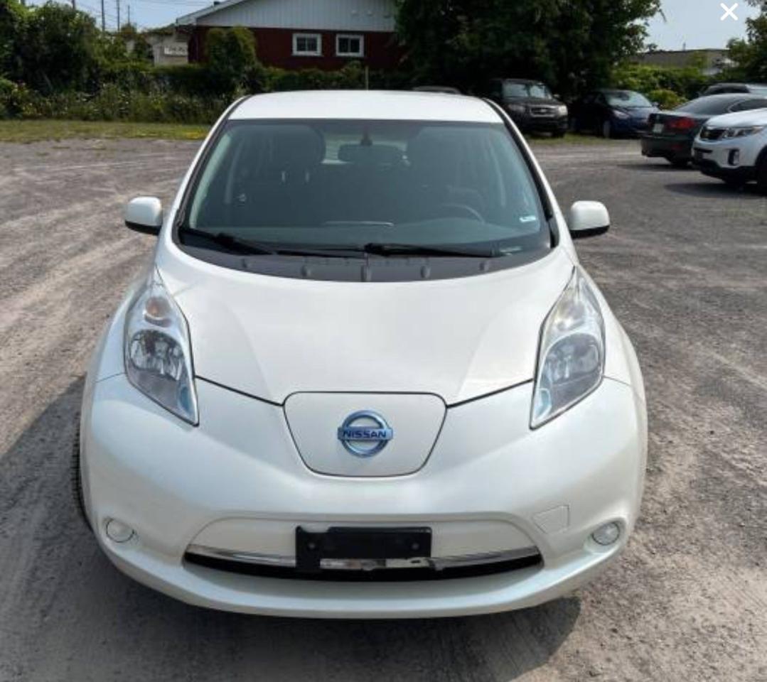 2015 Nissan Leaf EV, $6800 only with Safety - Photo #2