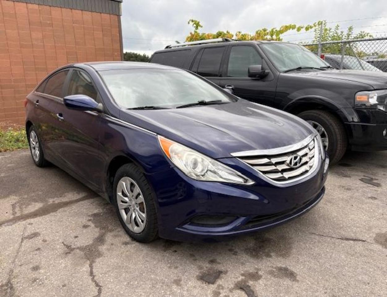 Used 2012 Hyundai Sonata GL for sale in Burlington, ON