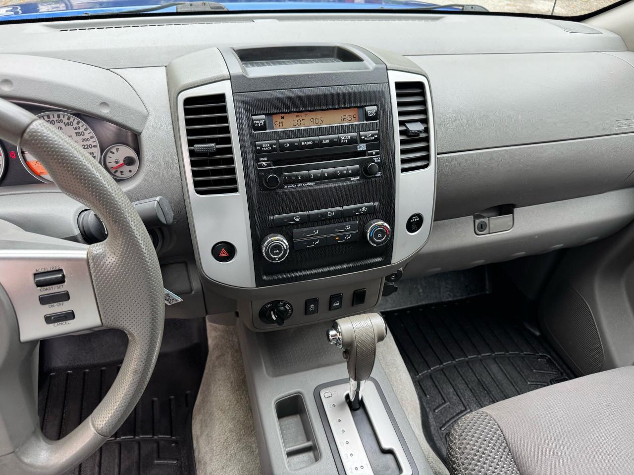 2012 Nissan Frontier SV - Photo #11