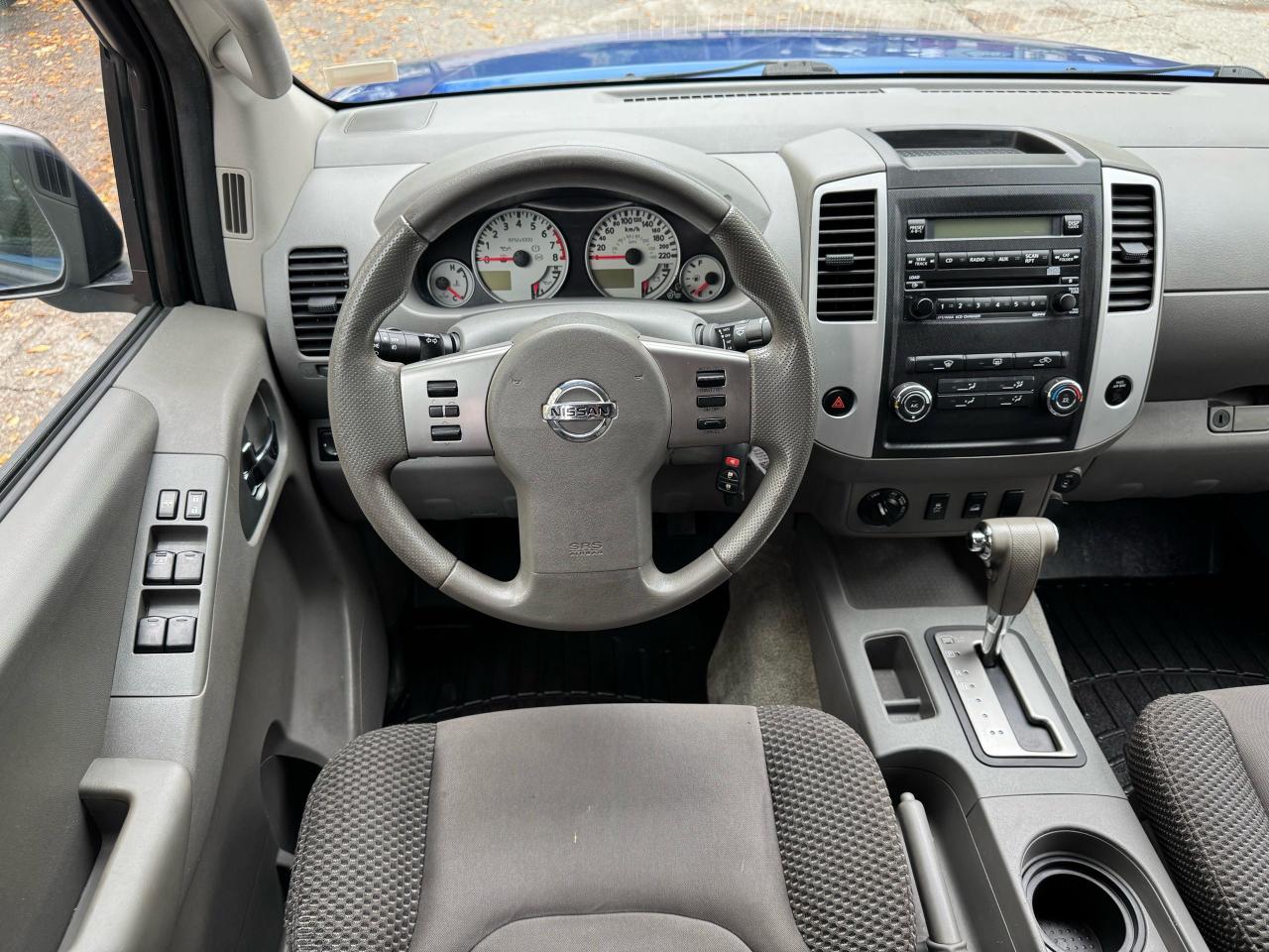 2012 Nissan Frontier SV - Photo #10