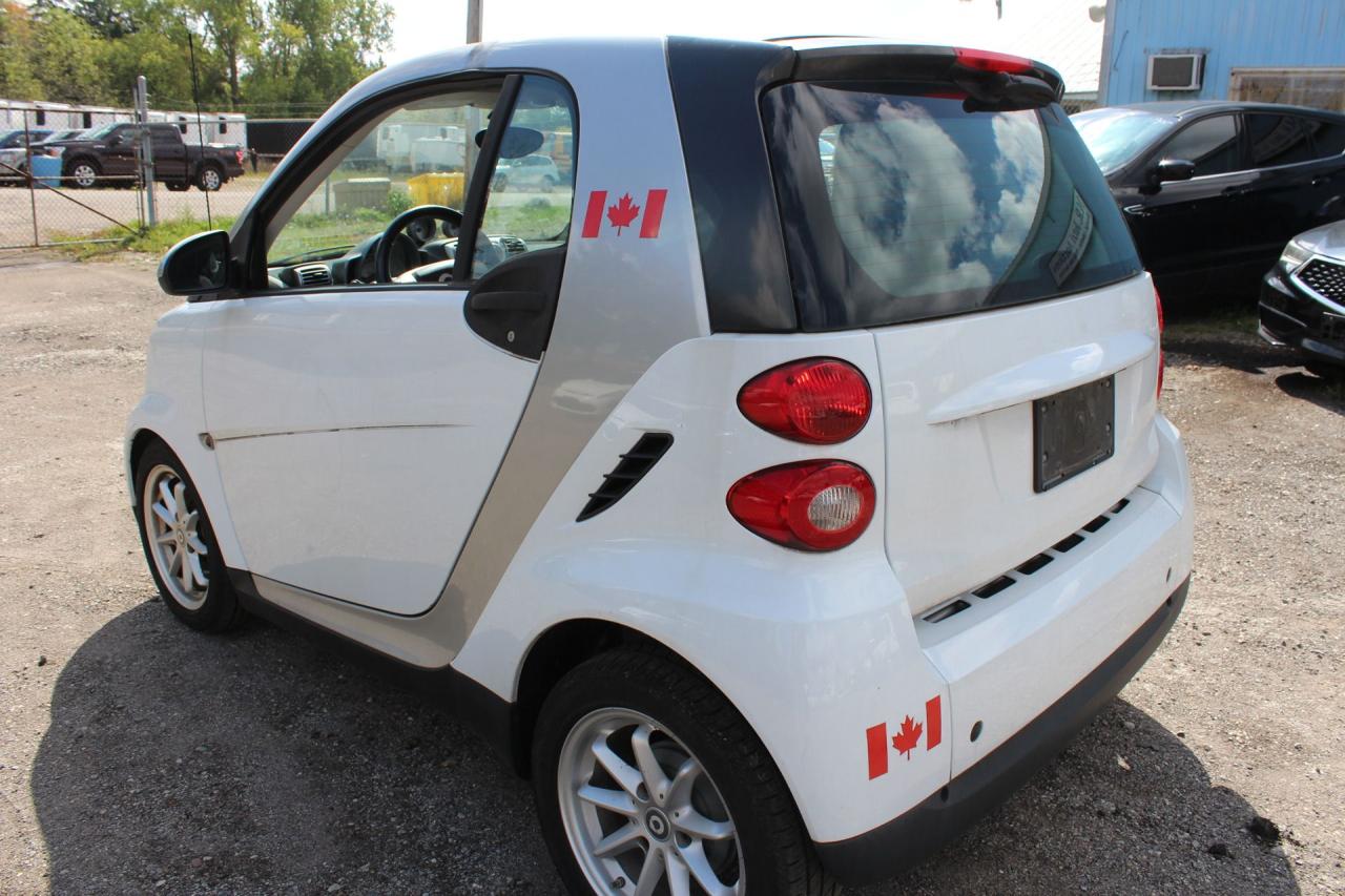 2008 Smart fortwo Pure Photo3