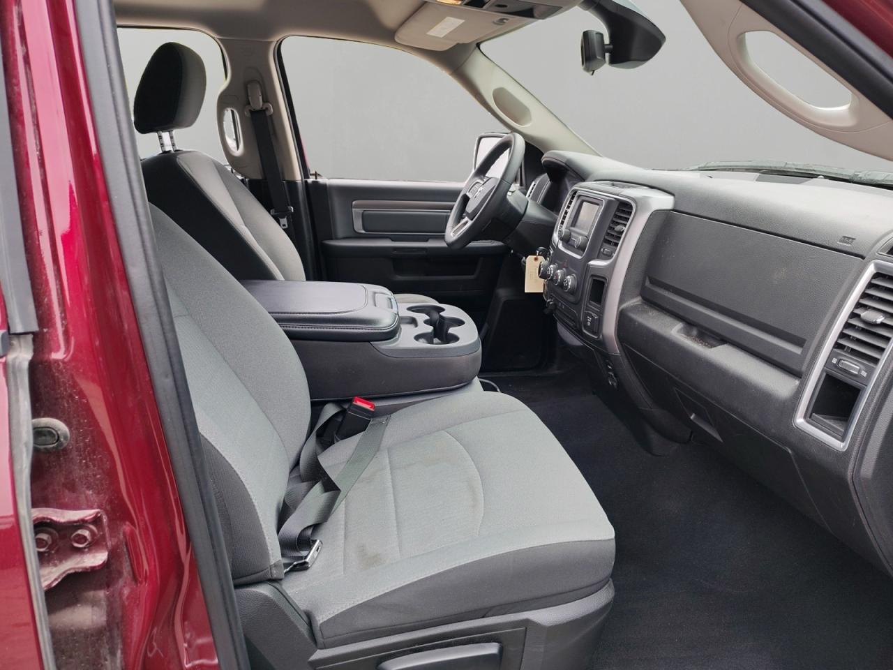 2023 RAM 1500 Classic SLT Photo