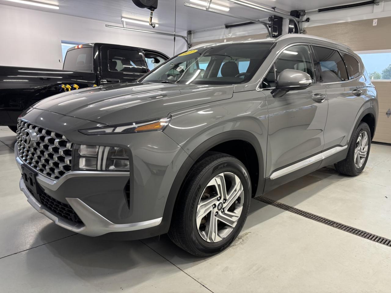Used 2022 Hyundai Santa Fe SEL AWC w/Premium Package ~NO ACCIDENTS~1 OWNER~ for sale in Dunnville, ON