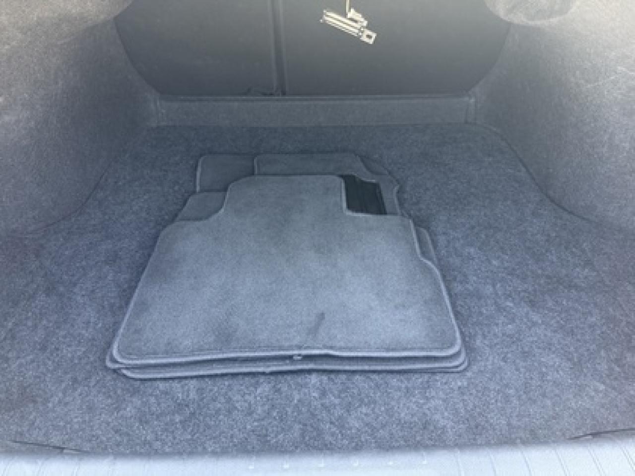 2024 Nissan Sentra SV Photo