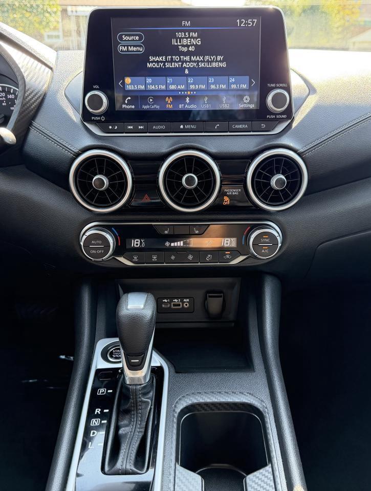 2024 Nissan Sentra SV CVT Photo