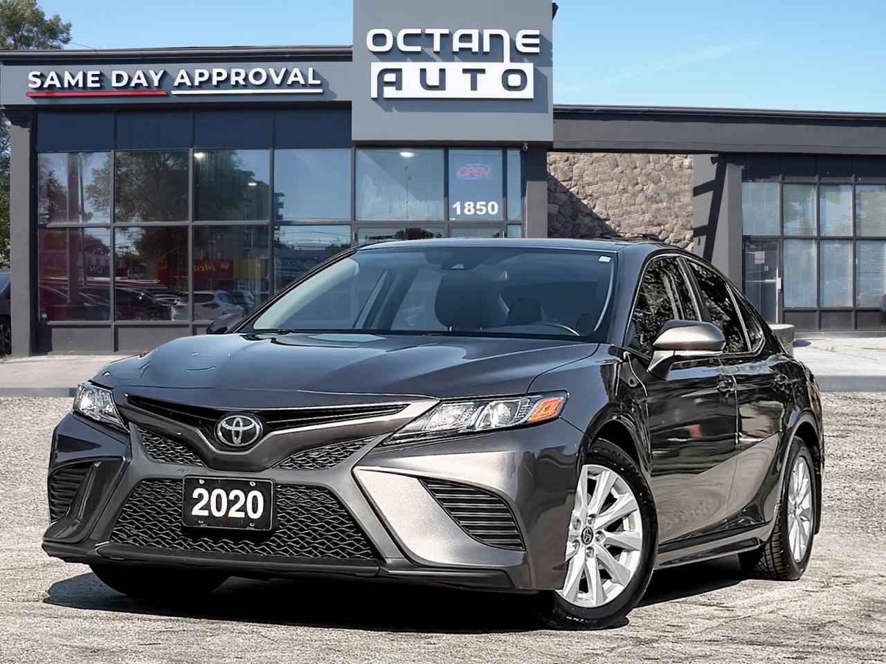 Used 2020 Toyota Camry SE for sale in Scarborough, ON