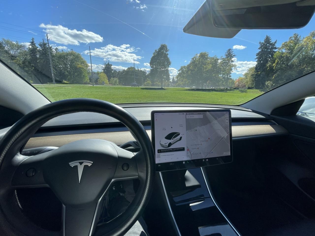 2020 Tesla Model 3 Standard Range Plus *One Owner / Clean Carfax - Photo #11