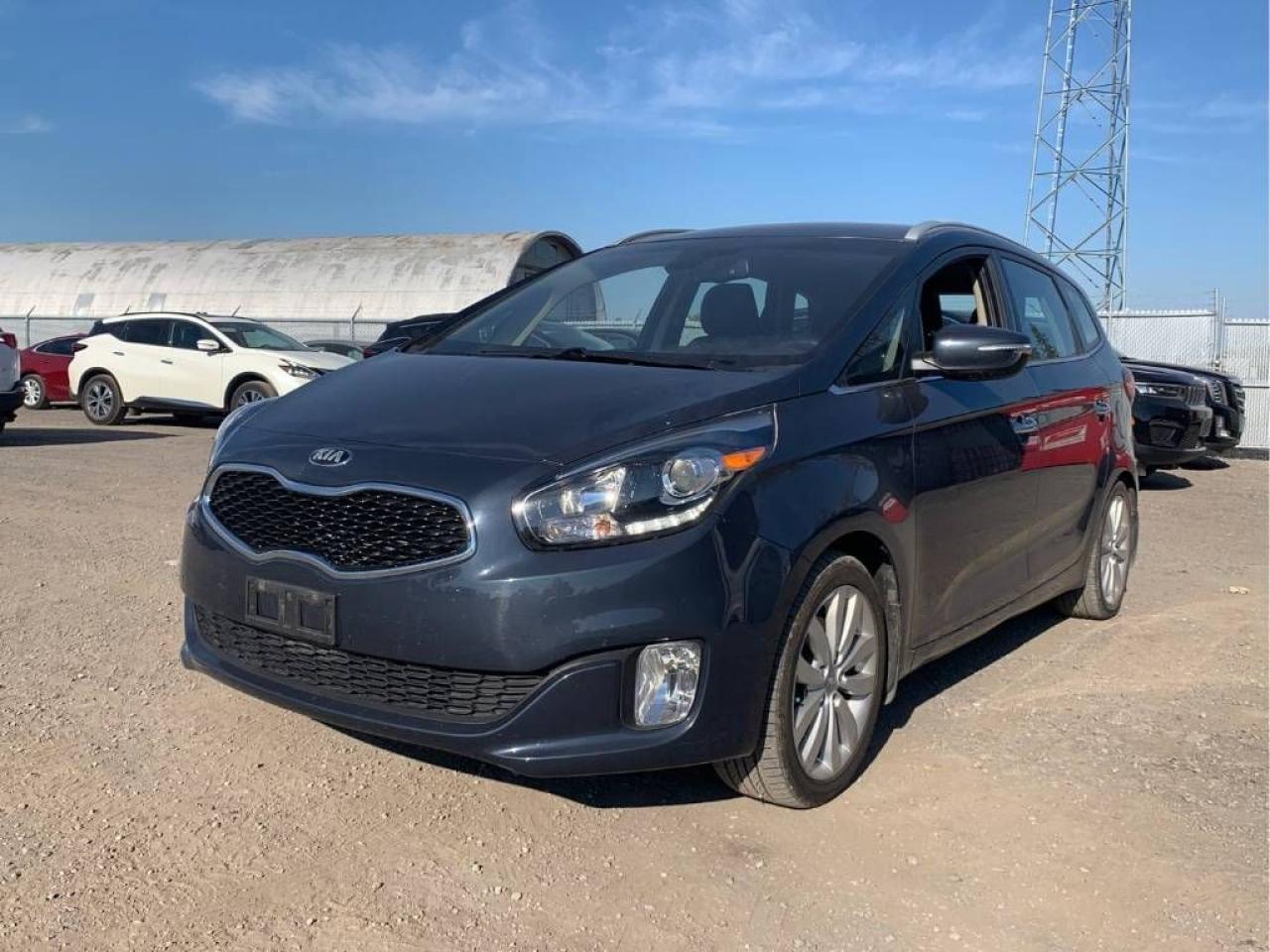 Used 2015 Kia Rondo EX for sale in Stittsville, ON