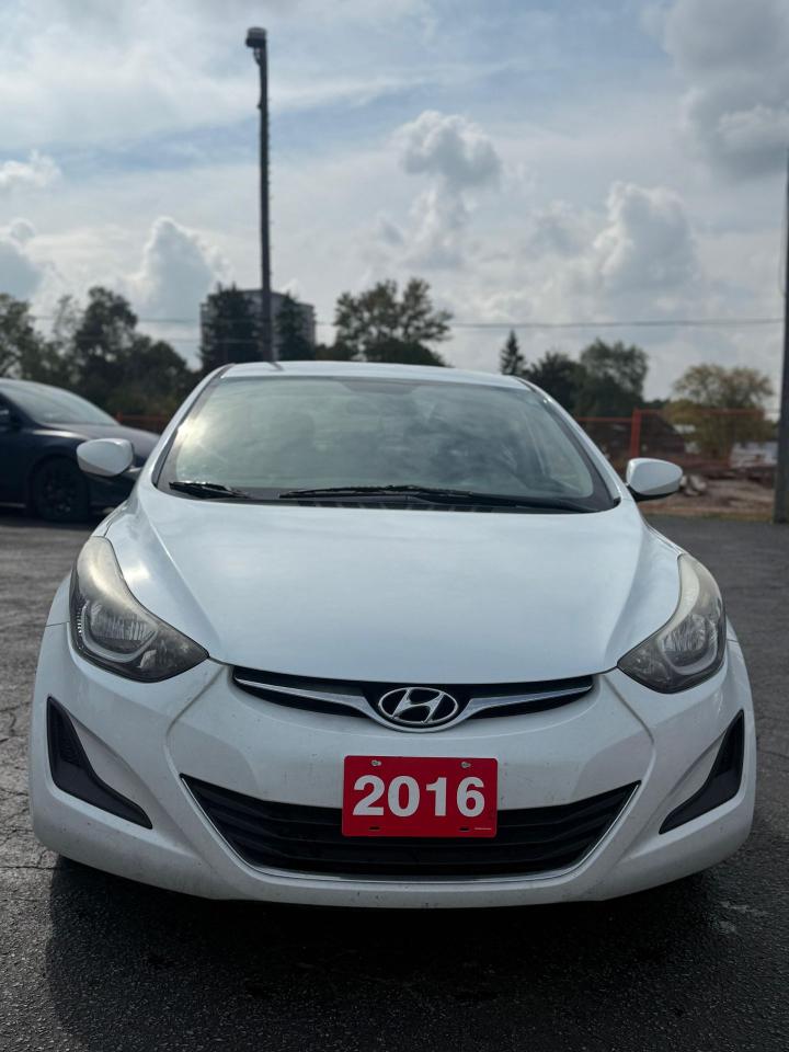 2016 Hyundai Elantra GL Photo